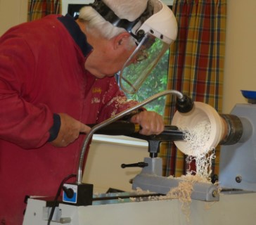 Hollowing the bottom setion